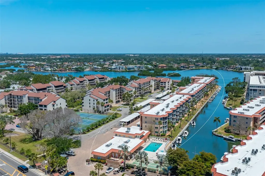 1350 N Portofino Drive Sarasota FL 34242