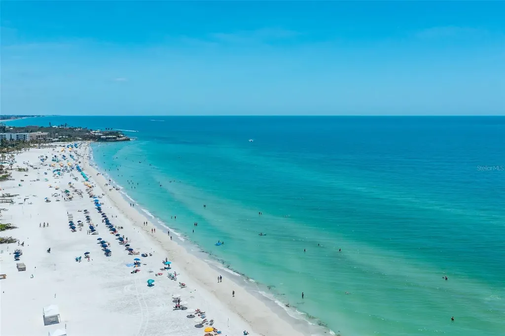1350 N Portofino Drive Sarasota FL 34242