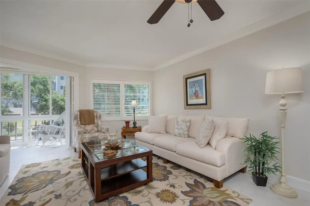 1350 N Portofino Drive Sarasota FL 34242