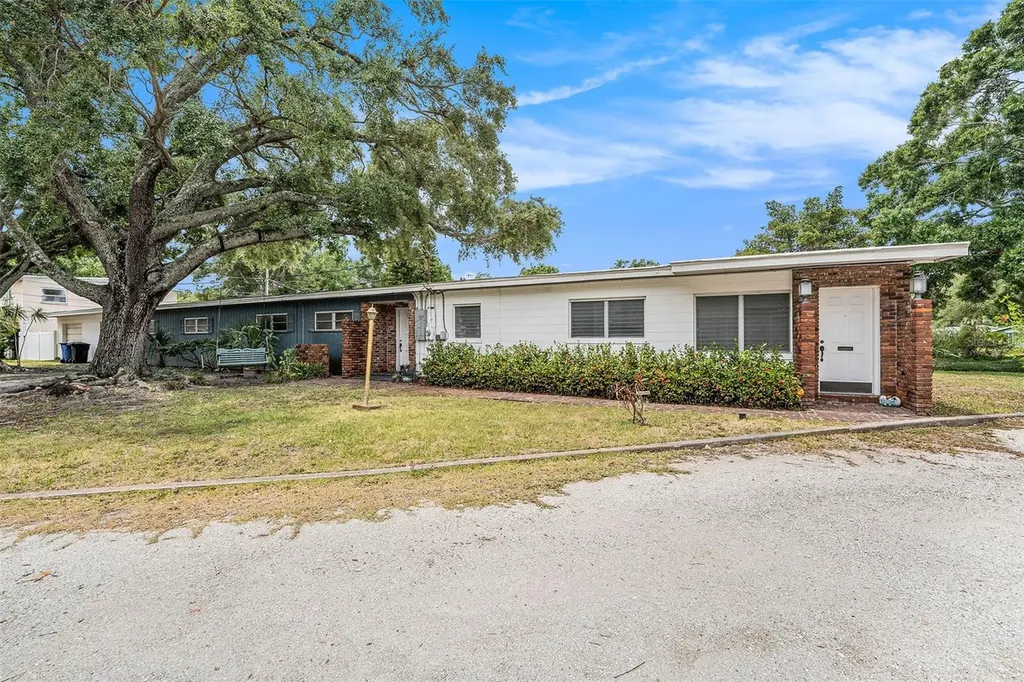 5250 12th Street N St Petersburg FL 33703