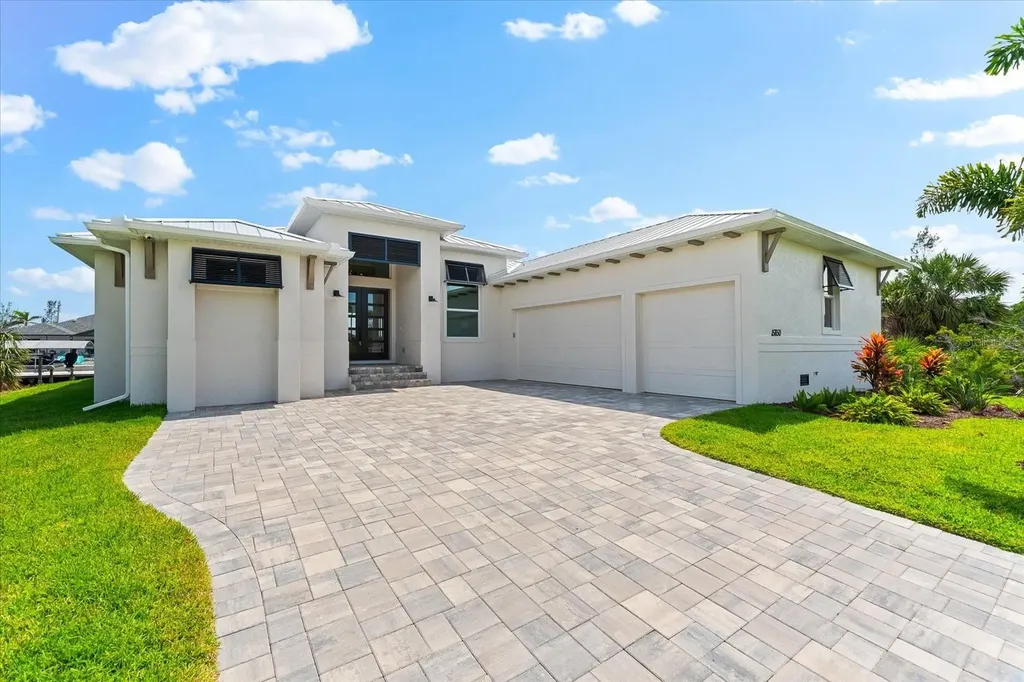 15850 Viscount Circle Port Charlotte FL 33981
