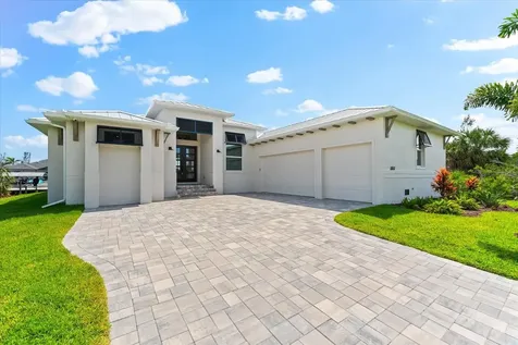 15850 Viscount Circle Port Charlotte FL 33981