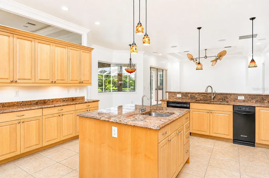 6120 9th Avenue Circle NE Bradenton FL 34212