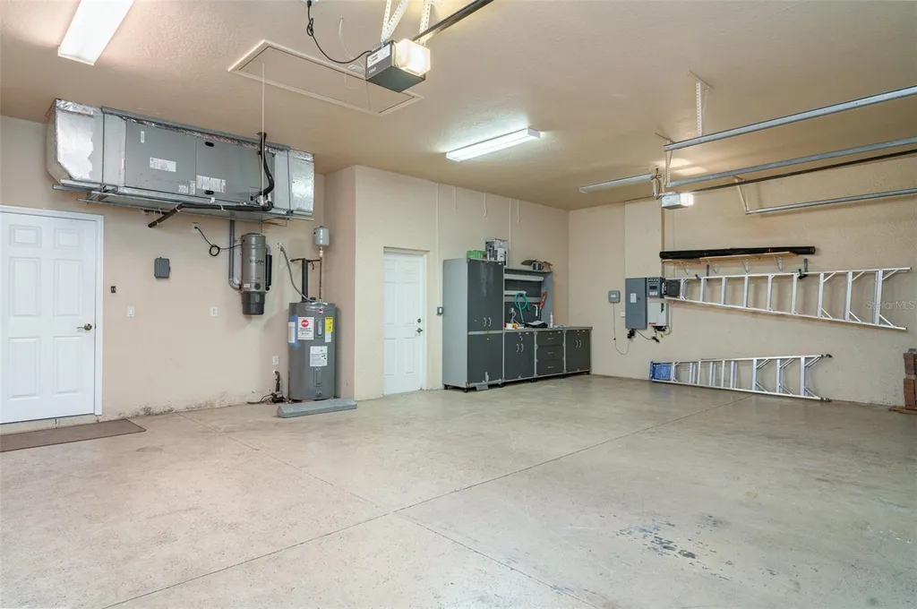 6120 9th Avenue Circle NE Bradenton FL 34212