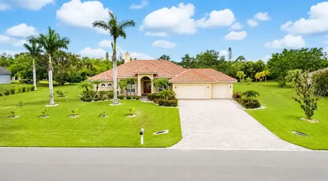 6120 9th Avenue Circle NE Bradenton FL 34212