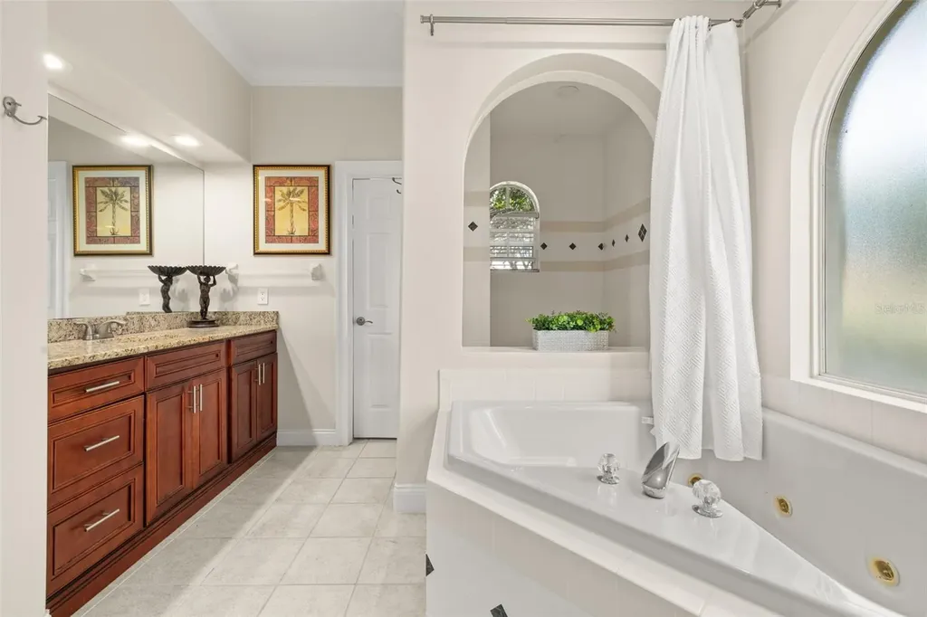 1855 Vista Royale Boulevard Orlando FL 32835