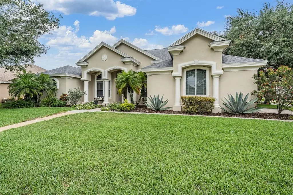 3727 Janus Way Palm Harbor FL 34685