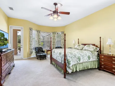 2496 Farms Court Sarasota FL 34240