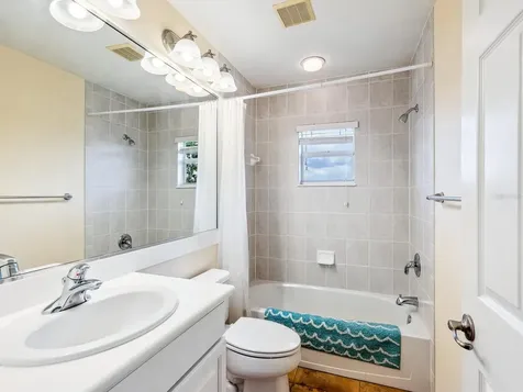 2496 Farms Court Sarasota FL 34240