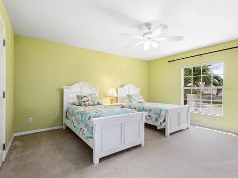 2496 Farms Court Sarasota FL 34240