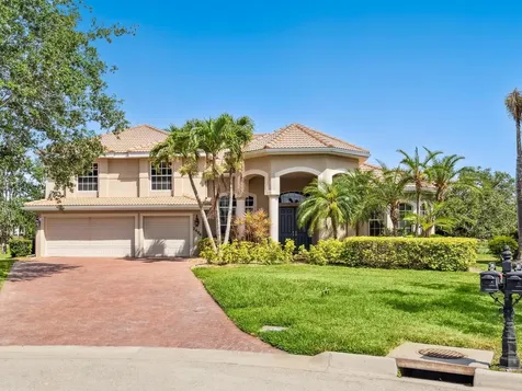 2496 Farms Court Sarasota FL 34240