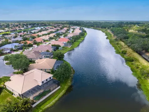 2496 Farms Court Sarasota FL 34240