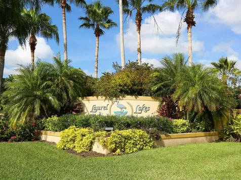 2496 Farms Court Sarasota FL 34240