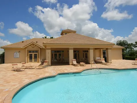 2496 Farms Court Sarasota FL 34240