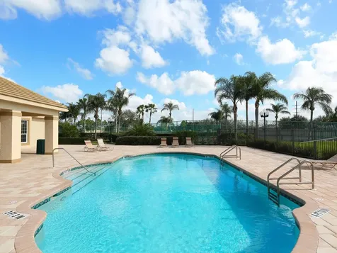 2496 Farms Court Sarasota FL 34240