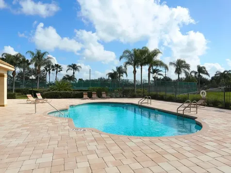 2496 Farms Court Sarasota FL 34240