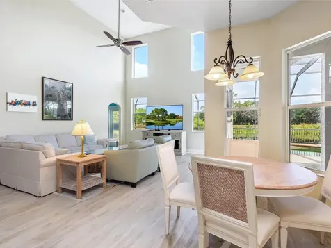 2496 Farms Court Sarasota FL 34240