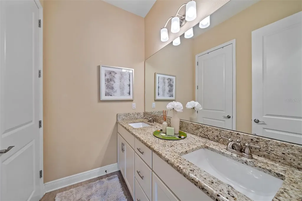 9220 43rd Terrace W Bradenton FL 34209