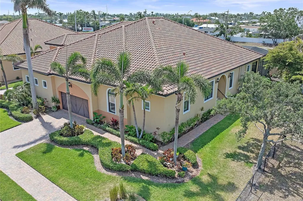 9220 43rd Terrace W Bradenton FL 34209