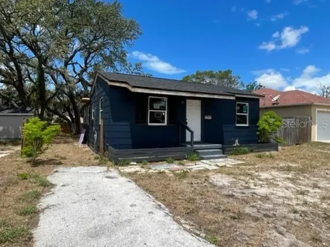 1931 44th Street S St Petersburg FL 33711
