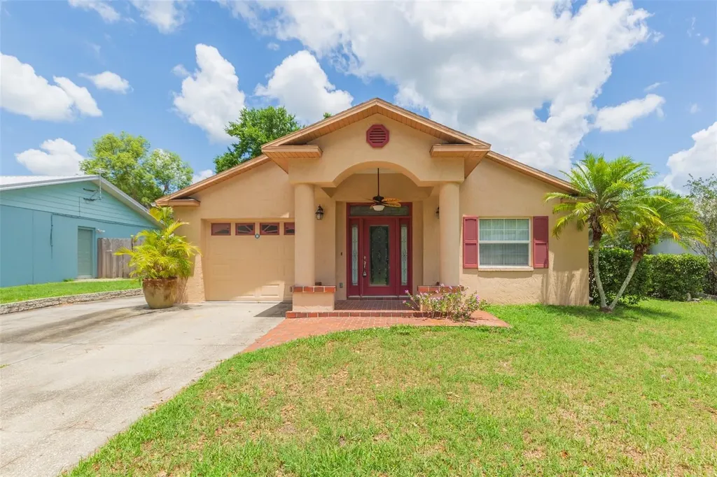 39055 9th Avenue Zephyrhills FL 33542