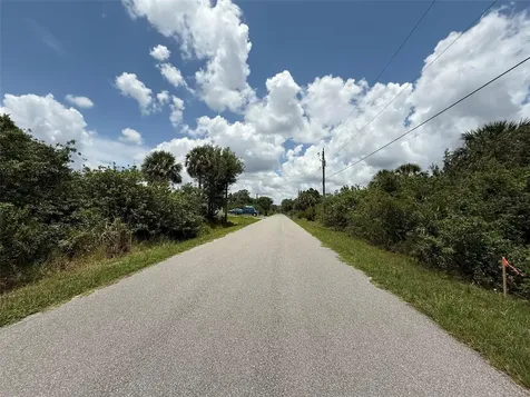 Snug Street North Port FL 34286