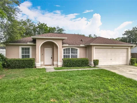 970 Courtland Boulevard Deltona FL 32738