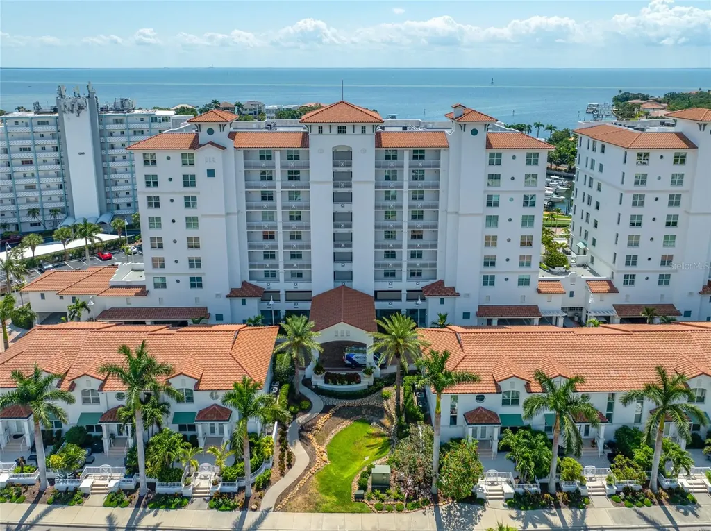 1325 Snell Isle Boulevard NE St Petersburg FL 33704