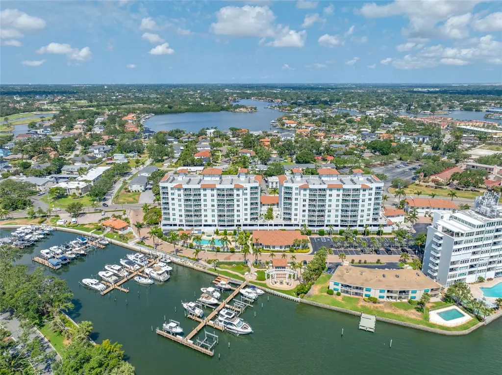 1325 Snell Isle Boulevard NE St Petersburg FL 33704