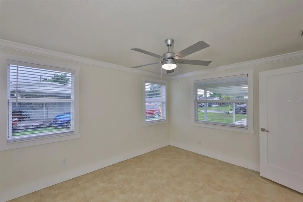 404 12th Street SW Ruskin FL 33570