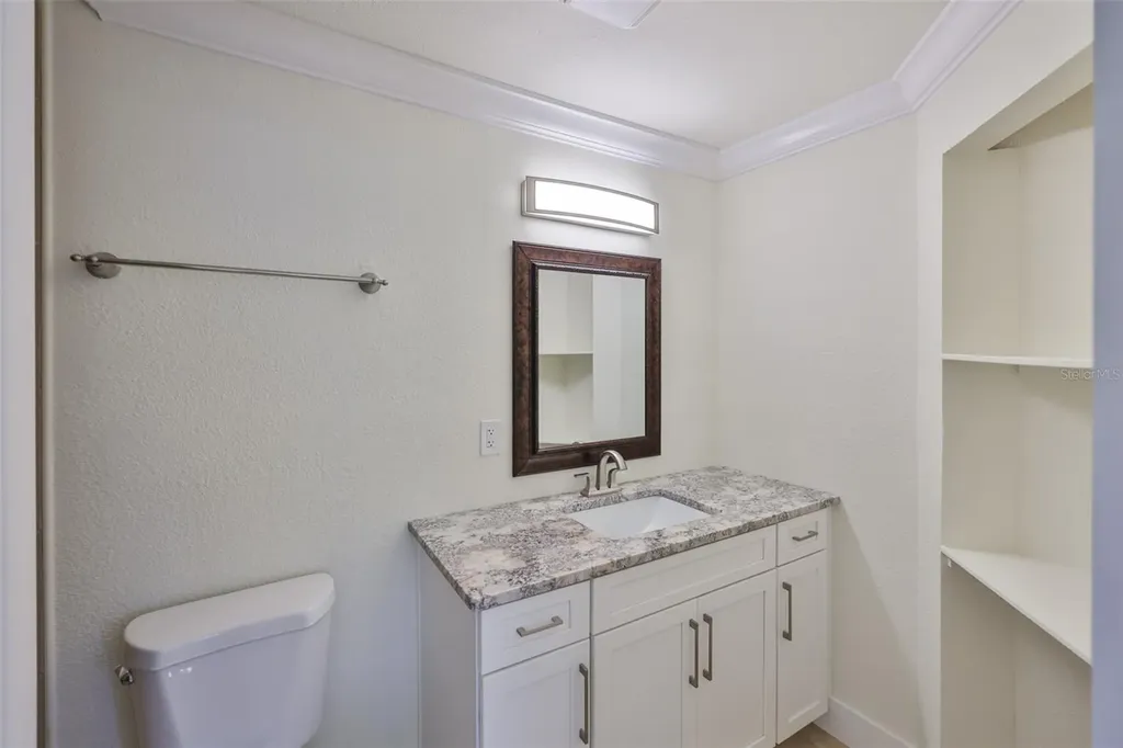 404 12th Street SW Ruskin FL 33570