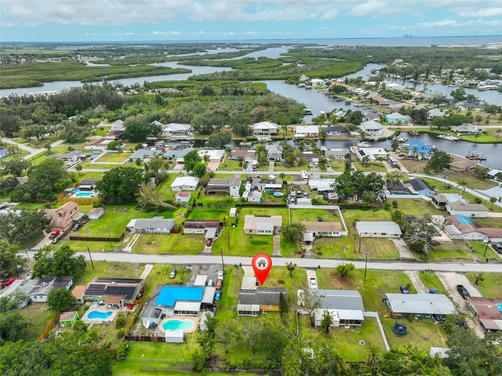 404 12th Street SW Ruskin FL 33570