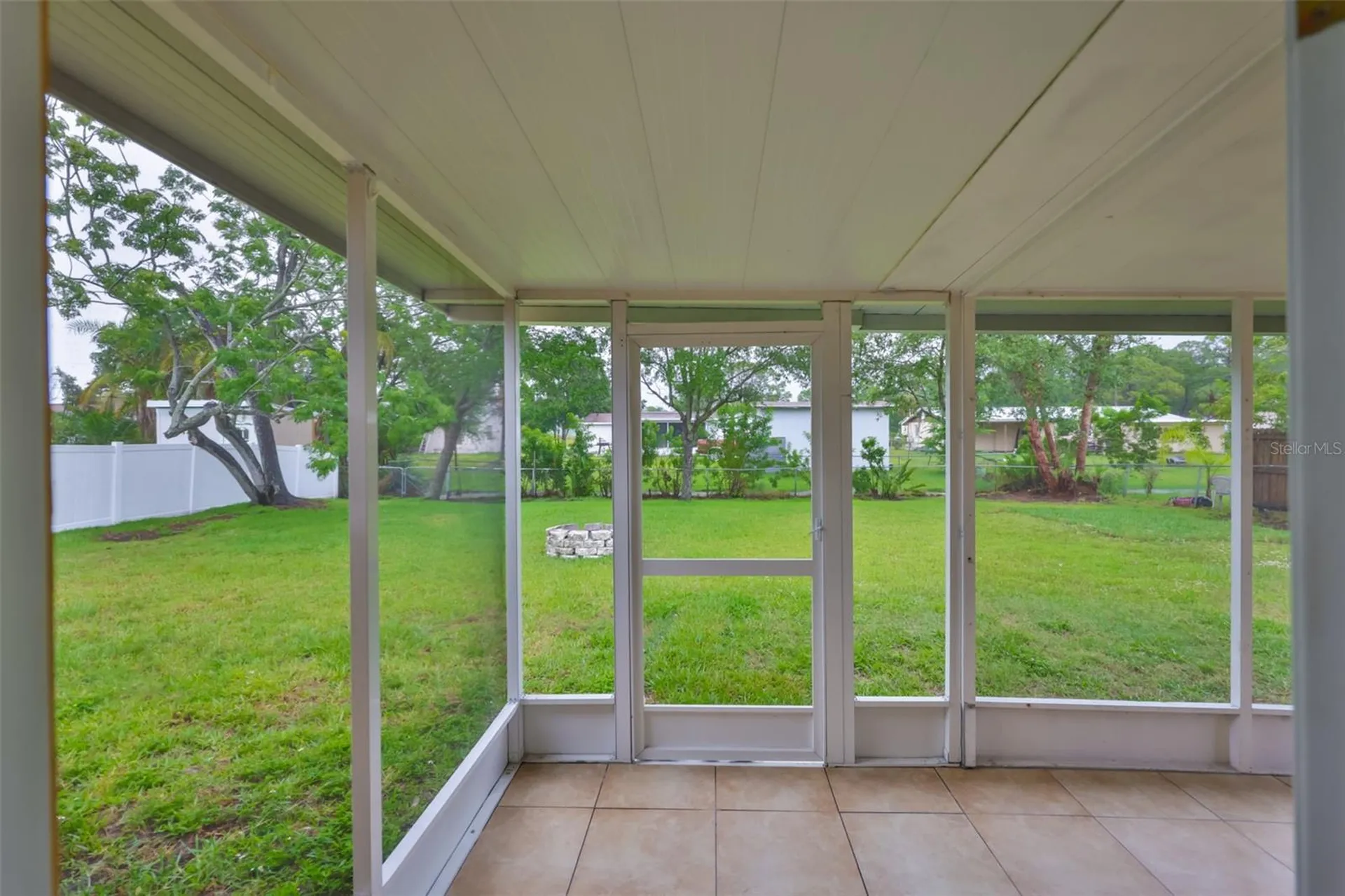 404 12th Street SW Ruskin FL 33570