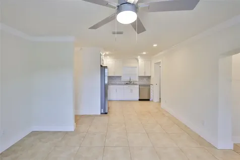 404 12th Street SW Ruskin FL 33570