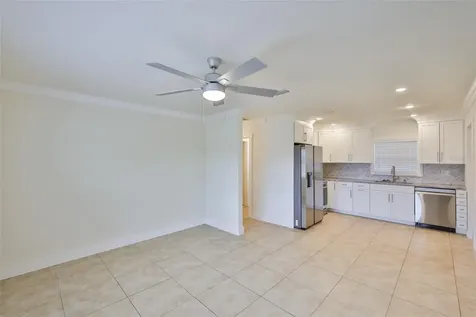 404 12th Street SW Ruskin FL 33570