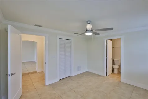 404 12th Street SW Ruskin FL 33570