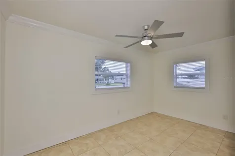 404 12th Street SW Ruskin FL 33570