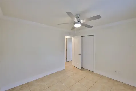 404 12th Street SW Ruskin FL 33570