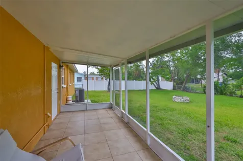 404 12th Street SW Ruskin FL 33570