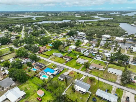 404 12th Street SW Ruskin FL 33570