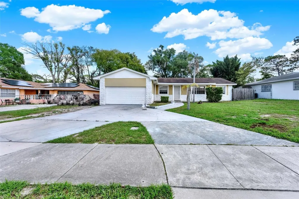 2809 Pioneer Road Orlando FL 32808