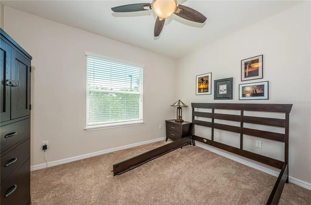 5225 5th Way N St Petersburg FL 33703