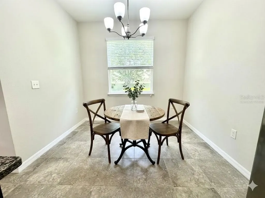 5225 5th Way N St Petersburg FL 33703