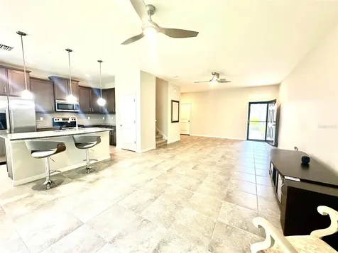 5225 5th Way N St Petersburg FL 33703