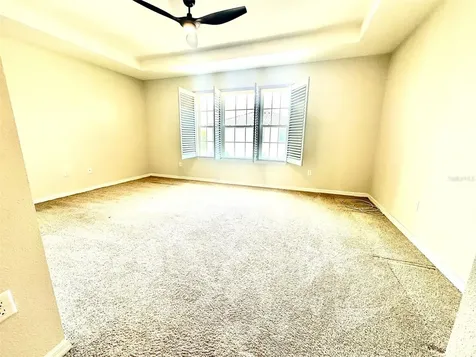 5225 5th Way N St Petersburg FL 33703