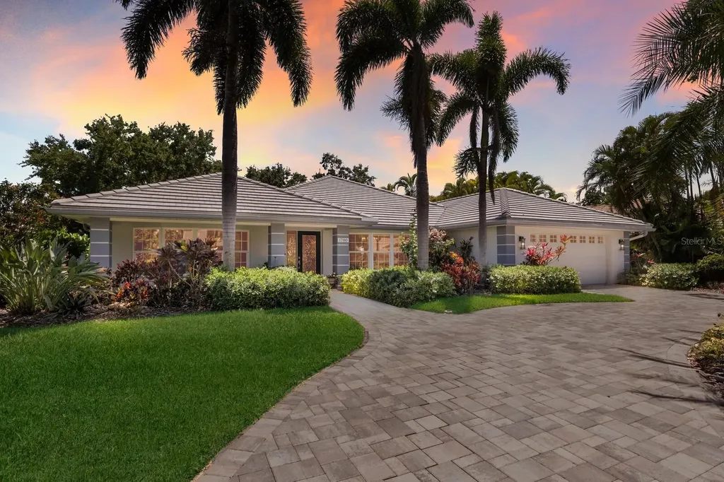1780 Pine Harrier Circle Sarasota FL 34231