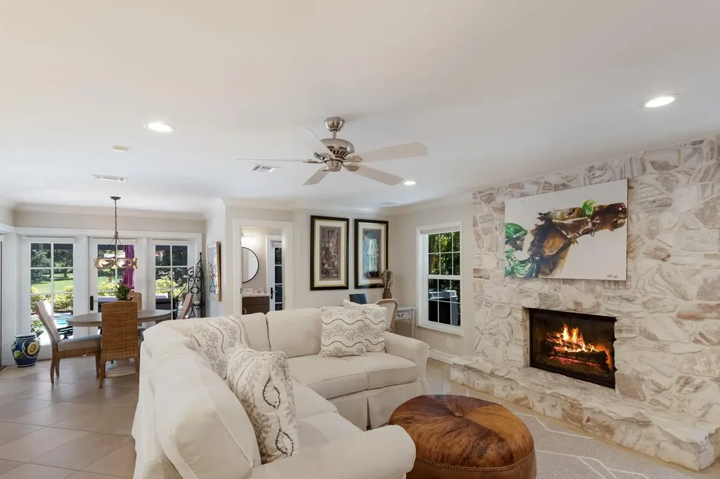 1780 Pine Harrier Circle Sarasota FL 34231