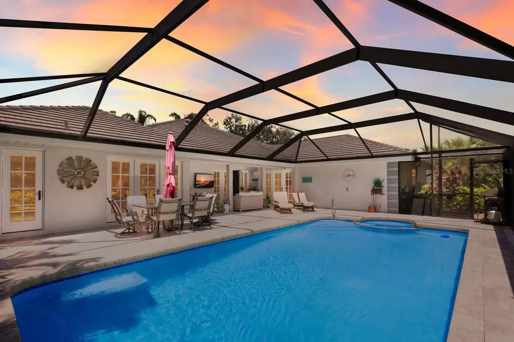 1780 Pine Harrier Circle Sarasota FL 34231