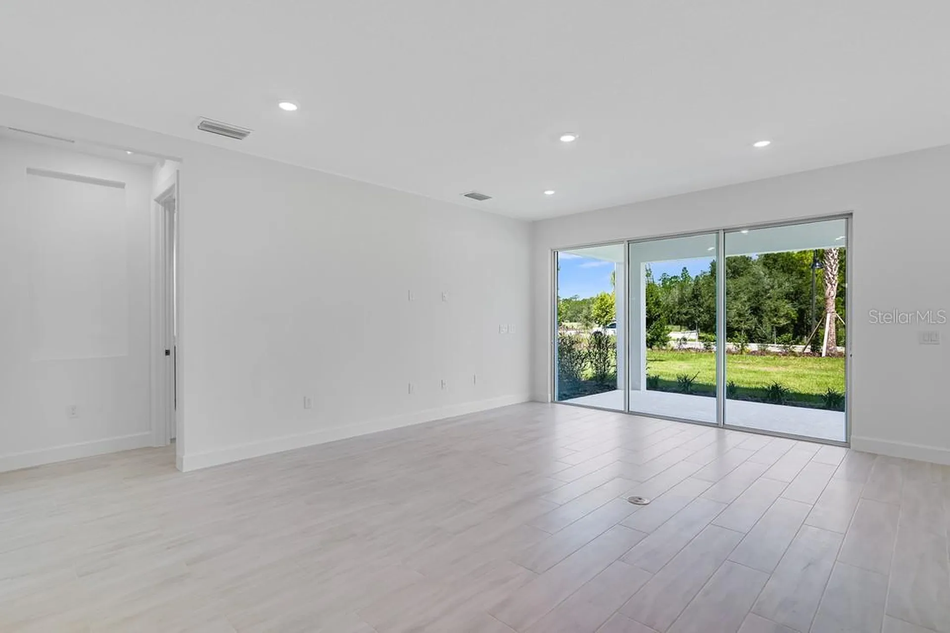 4210 Barbuda Lane Kissimmee FL 34758