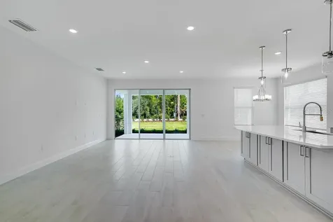 4210 Barbuda Lane Kissimmee FL 34758